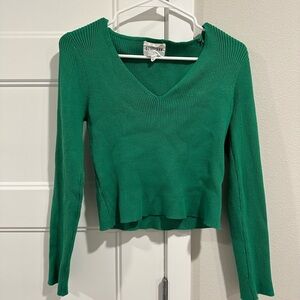 Green V neck Cropped Sweater